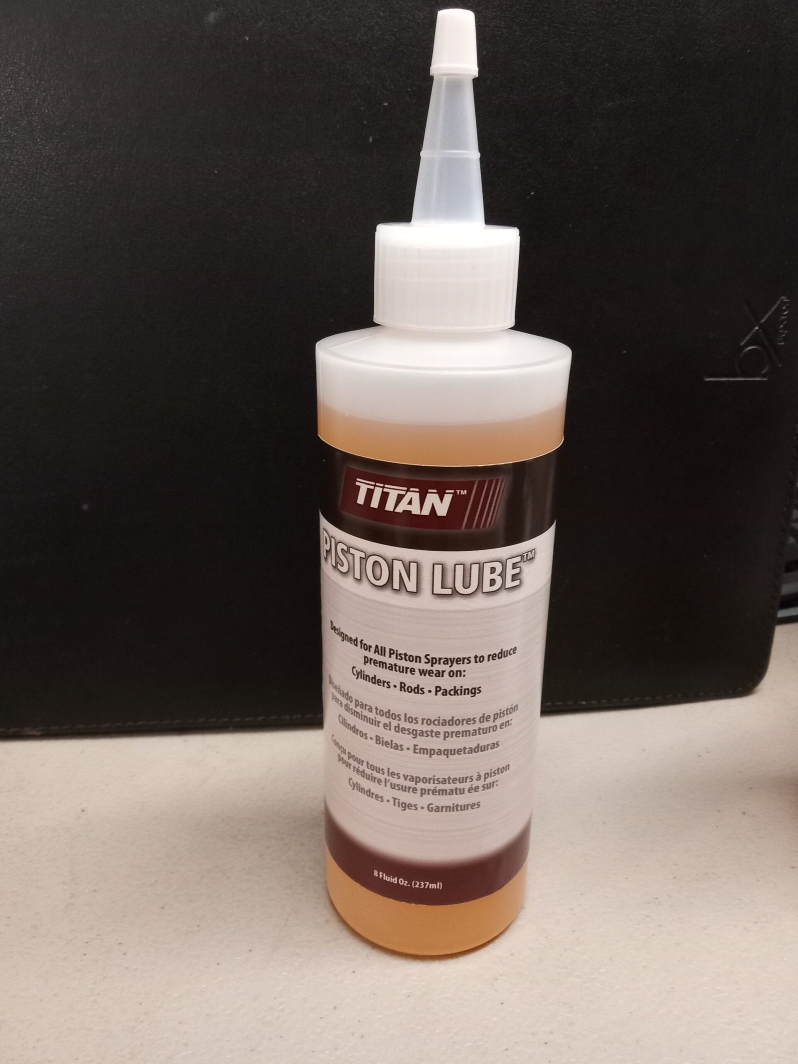 TITAN Piston Lubricant Stationary Airless Paint Sprayer 314480